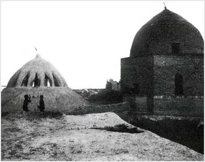 نمونهاى از منافذ و نورگيرهاى بناهاى سنتى