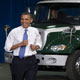 عکس/ شیرین کاری اوباما کنار یک کامیون!