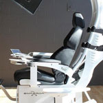 صندلی پزشکی دیجیتال با قابلیت بررسی فشار خون و علائم حیاتی بدن