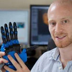 ساخت دست مصنوعی در ۸ ساعت با چاپگر