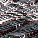 بازار خودروهای وارداتی در دستان ۶ نفر
