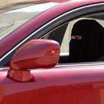 زنان عربستانی قانون منع رانندگی را نقض کردند