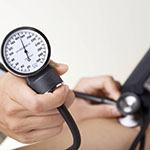 فشار خون چیست؟ و 7 توصیه مهم برای درمان فشار خون