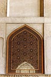 پنجرهٔ کاخ چهل‌ستون ،  اصفهان | Window of Chehel Sotune Palace, Esfahan
