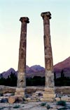 باقیماندهٔ ستونهای سنگی معبد سلوکی خورهه ،  محلات | Stone Pillar Remainder of Khorheh Solooki Temple, Mahalat