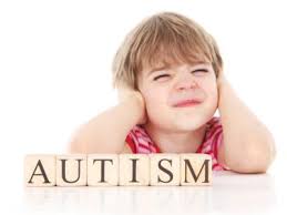 نشانه های اوتیسم را بشناسید!