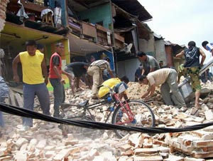 چه کسی باید ایمن سازی برای زلزله کند؟