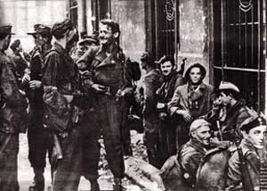 اول اوت سال ۱۹۴۴ میلادی ـ قیام شهر ورشو علیه آلمان نازی
