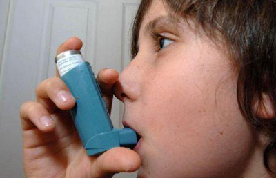 ناآشنایی والدین با روش صحیح کاربرد اسپری‌های آسم