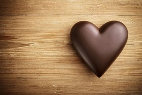 بهبود سلامت قلب با شکلات