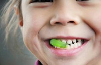 دندان درد و بوی بد دهان تان را با این روشهای طبیعی درمان کنید!
