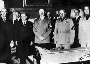 ۳۰ سپتامبر سال ۱۹۳۸ میلادی ـ چکسلواکی به هیتلر هدیه داده شد