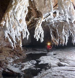 غارهای نمکی میکروکلیمایی برای توریست درمانی