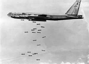 هفتم فوریه سال ۱۹۶۵ میلادی ـ آغاز بمباران گسترده ویتنام شمالی