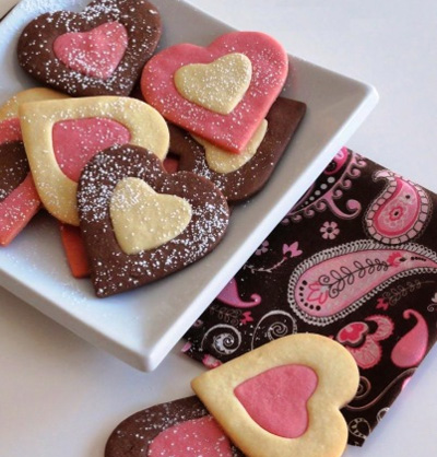 شیرینی های قلبی برای روز عشق