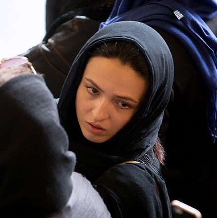 بازیگران زن در تشییع عارف لرستانی +گزارش تصویری