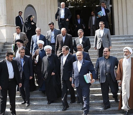 کابینه جدید دولت با وزیر زن و وزیر اهل سنت | توصیه های زیباکلام درباره کابینه جدید دولت روحانی