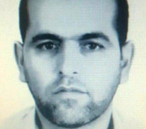 اعدام اسماعیل رنگرز | قاتل آتنا سنگسار شود | پدر آتنا اصلانی: می خواهم فریادهای قاتل را بشنوم