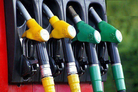 سه سناریو درباره قیمت بنزین | جزئیات گران شدن بنزین