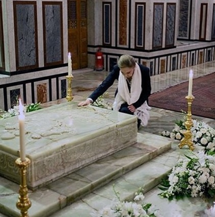 عکس: قبر محمدرضا شاه | تصاویر قبر شاه معدوم در قاهره