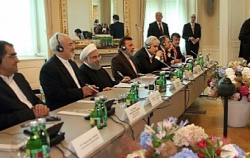 روحانی: برجام اگر از اعتبار بیافتد، دیپلماسی بی اعتبار می شود
