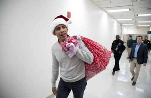 اوباما، بابا نوئل شد | عکس