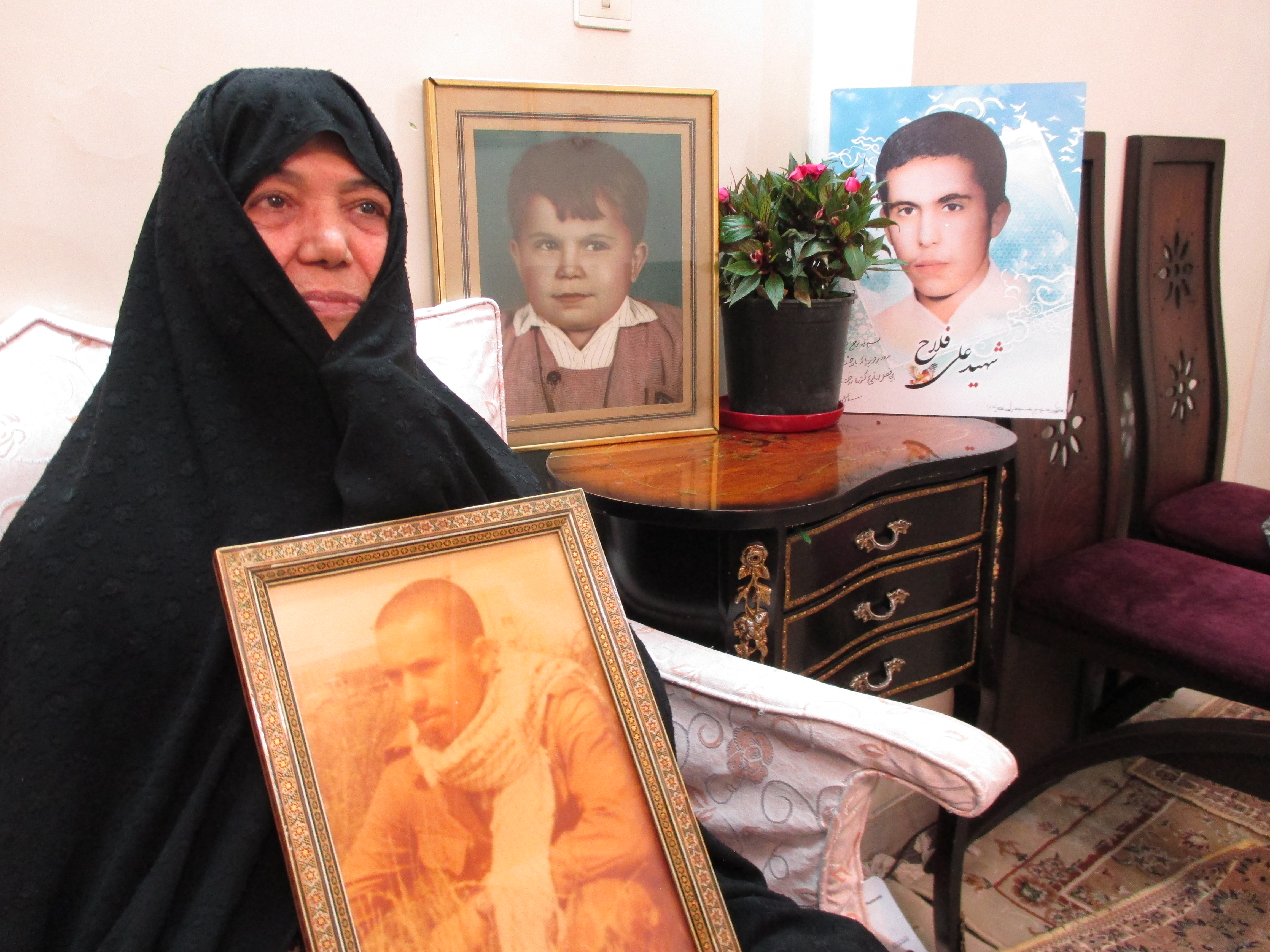 گفتگو با مادر شهید علی فلاح، مادری فداکار و صبور