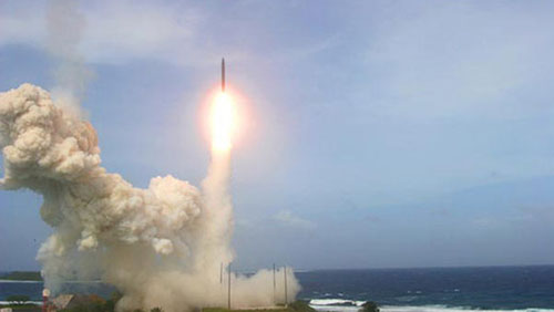  آمریکا برای آزمایش موشکی جنجالی آماده می‌شود