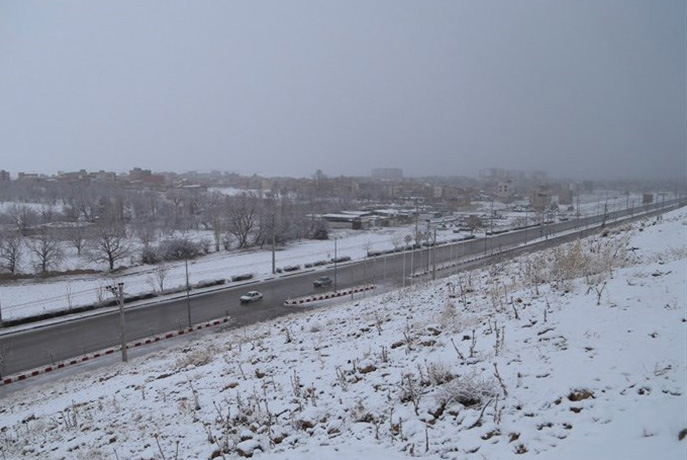  آخرین وضعیت راه‌های کشور | بارش برف و باران در جاده‌های ۸ استان