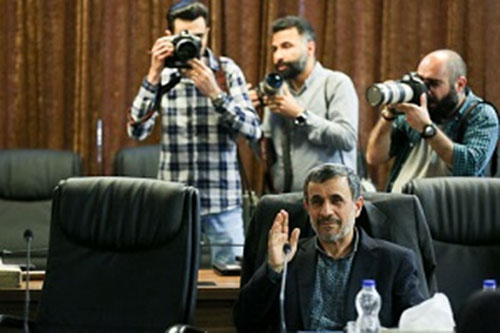 احمدی‌نژاد پیدا شد!