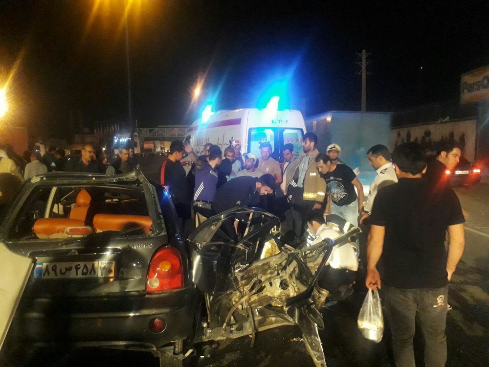 تصاویر | تصادف مرگ‌بار ام‌وی‌ام با ۴٠۵ در جاده خاوران