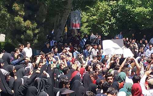 تجمع دانشجویان در دانشگاه تهران | تصاویر