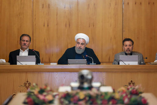 روحانی: آمریکایی‌ها به تعهدات پایبند باشند، راه به روی‌شان بسته نیست