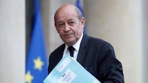 لودریان: فرانسه مدرکی در مورد مبداء پرواز پهپادها به سوی عربستان ندارد