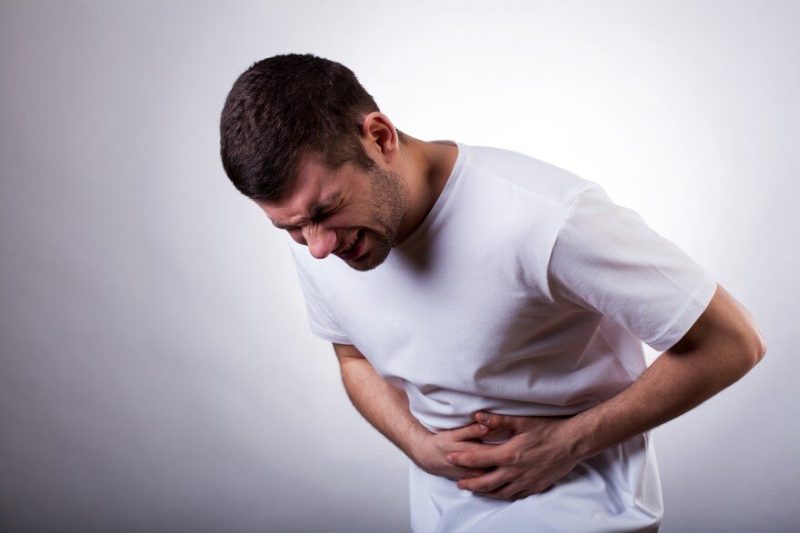 دردی خطرناک و کشنده در ناحیه شکم که باید آن را جدی بگیرید