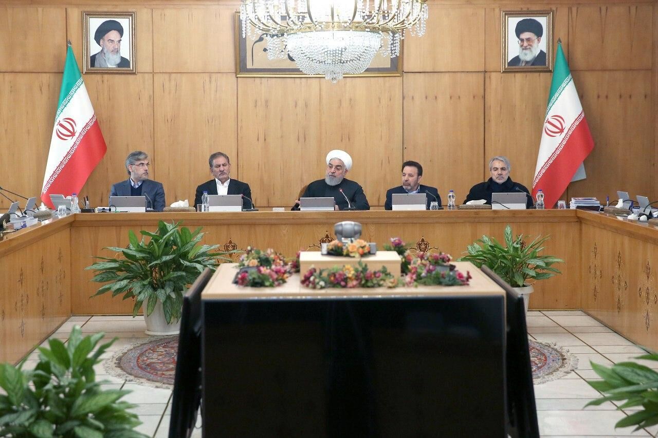 روحانی: بگذارید در میدان انتخابات، همه احزاب و گروه‌ها شرکت کنند