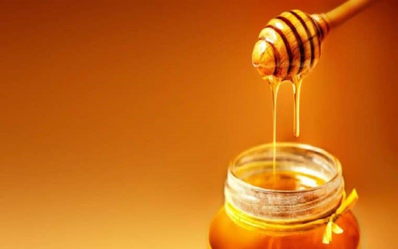 13 خاصیت شگفت انگیز عسل طبیعی در درمان بیماری ها