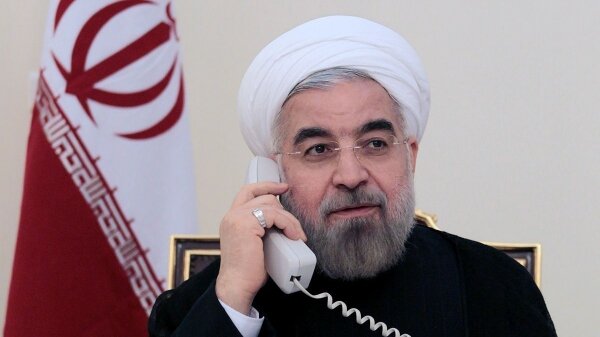 روحانی: شرایط واگذاری سهام عدالت در بورس تسهیل شود