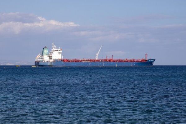 دومین نفتکش ایران در ساحل پالایشگاه کاردون ونزوئلا پهلو گرفت