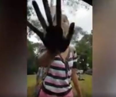 فیلم/ حمله نژاد پرستانه به زن محجبه در سیدنی