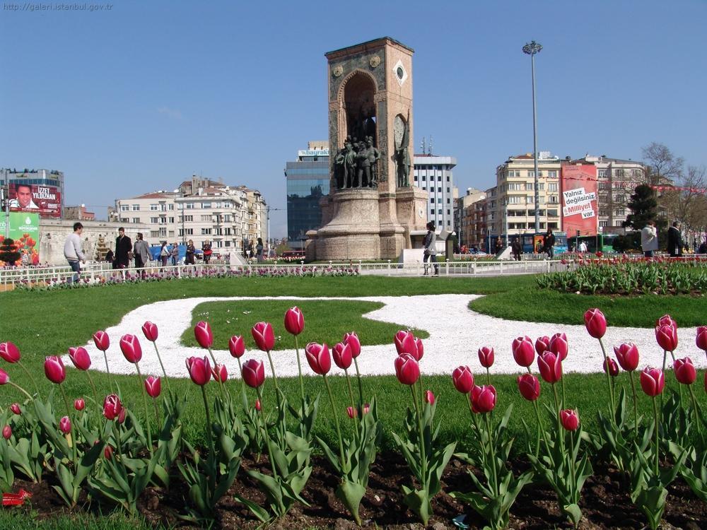 در مورد میدان تکسیم استانبول چه می دانید؟