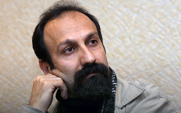 اقدام عجیب یک روزنامه/ کیهان، اصغر فرهادی را کنار عاملان قرارداد ترکمانچای و گلستان قرار داد