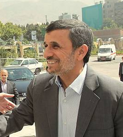  پیشنهاد اکازیون احمدی نژاد به موسویان!