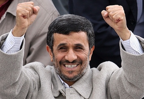 چرا احمدی‌نژاد تنها ۲هفته بعد از توصیه رهبری برای عدم کاندیداتوری بازهم سفر انتخاباتی به گرگان داشت؟