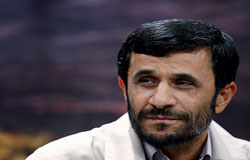 گم شدن هواپیما و پیداشدن احمدی نژاد
