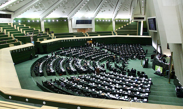 مجلس دلایل برخورد سخت‌گیرانه قوه قضاییه با منتقدان شهرداری تهران را بررسی می‌کند
