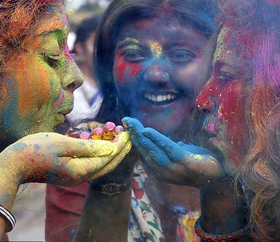 رنگی ترین جشن جهان / تصاویر