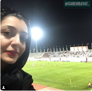 کدام بازیگر زن معروف ایرانی برای تشویق پرسپولیس به استادیوم ابوظبی رفت؟ +تصاویر