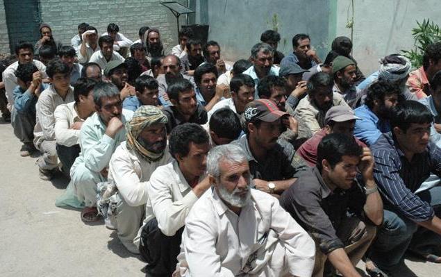 ناگفته‌های افغان متهم به قتل از خوابگاه مسافران قاچاق/ پناهگاه قاچاقچیان انسان در تهران!