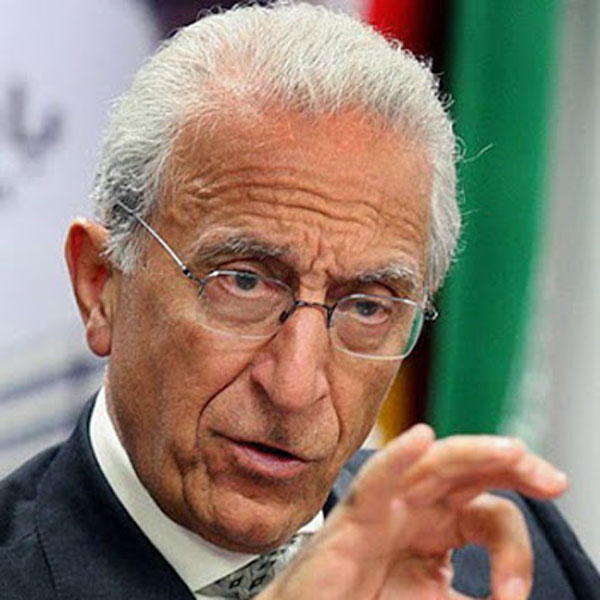 پروفسور سميعی، برترين دانشمند و جراح مغز و اعصاب جهان